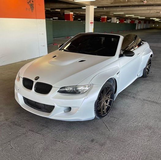 Himalayan Peelable Car Kit on a customer car