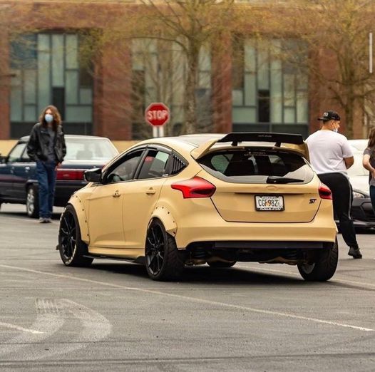 Desert Tan Peelable Car Kit on a customer car