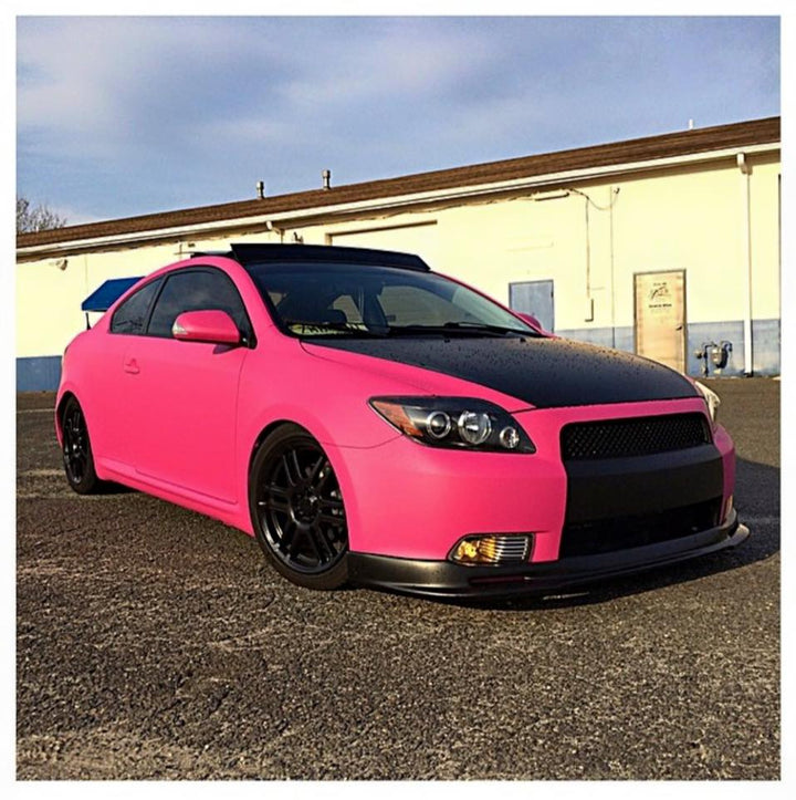 Fierce Pink Peelable Car Kit on a customer car